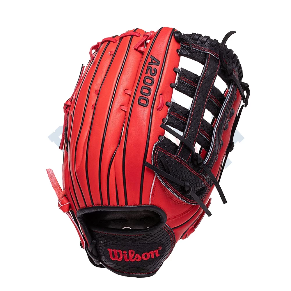 Wilson A2000 SP135 13.5" Slowpitch Glove 1 Wilson A2000 SP135 13.5" Slowpitch Glove