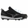 Mizuno Dominant 4 TPU Low Cleats